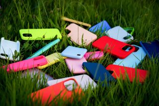 🌿 Proč by měl být váš iPhone nudný, když může být stylový? 🌈 Na crity.cz najdete širokou škálu barevných krytů, které...